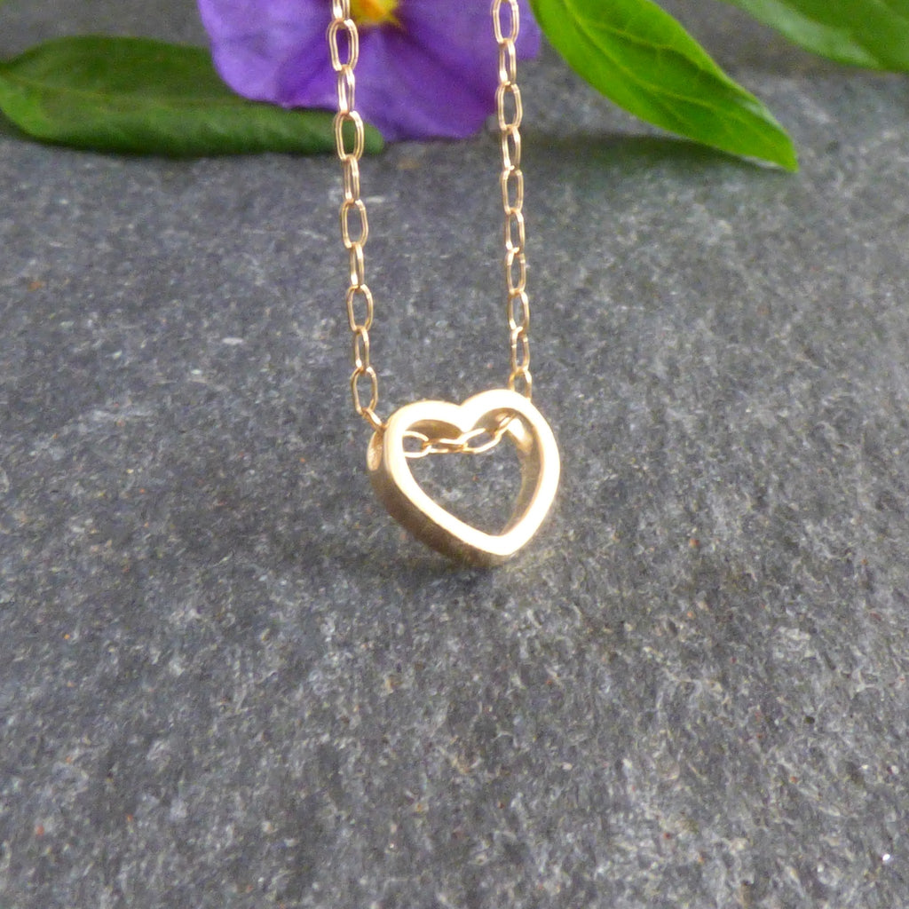 Minimal heart pendant in Gold filled-AlinMay