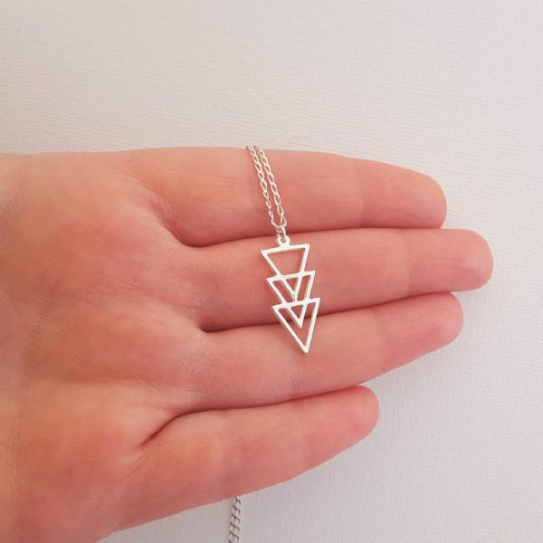 Triangle pendant pointing down on a delicate links chain-AlinMay