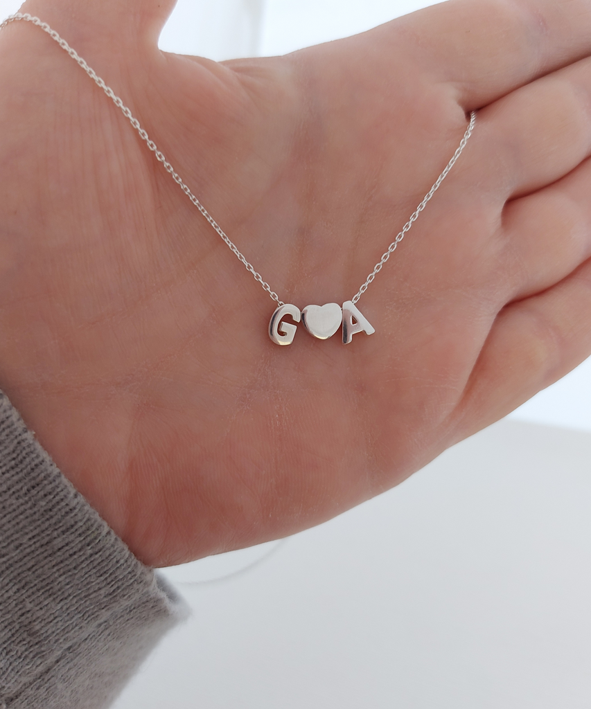 Personalized Couples Initial Necklace . Perfect Valentine's Day Gift for  Her or Him . Newlywed Gift - Etsy